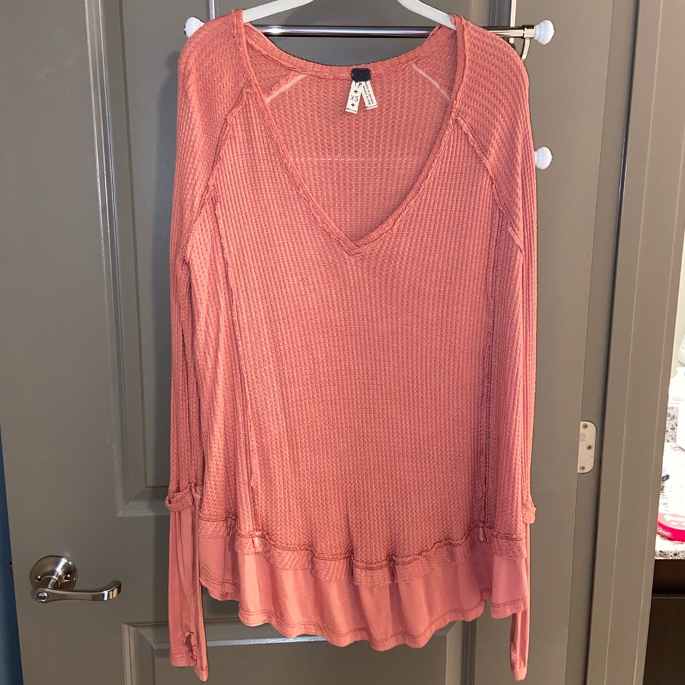 NEVER BEEN WORN Free People shirt